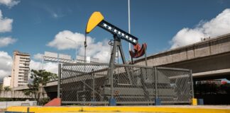 U.S. oil giant Chevron confirms it will expand operations in Venezuela