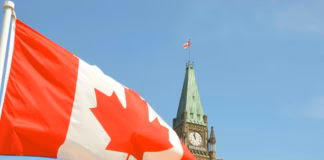 Carney Courts Global Capital at Canada’s First Investment Summit